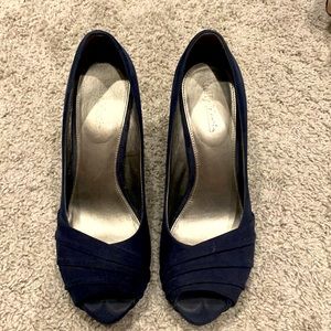 Navy Swede heels